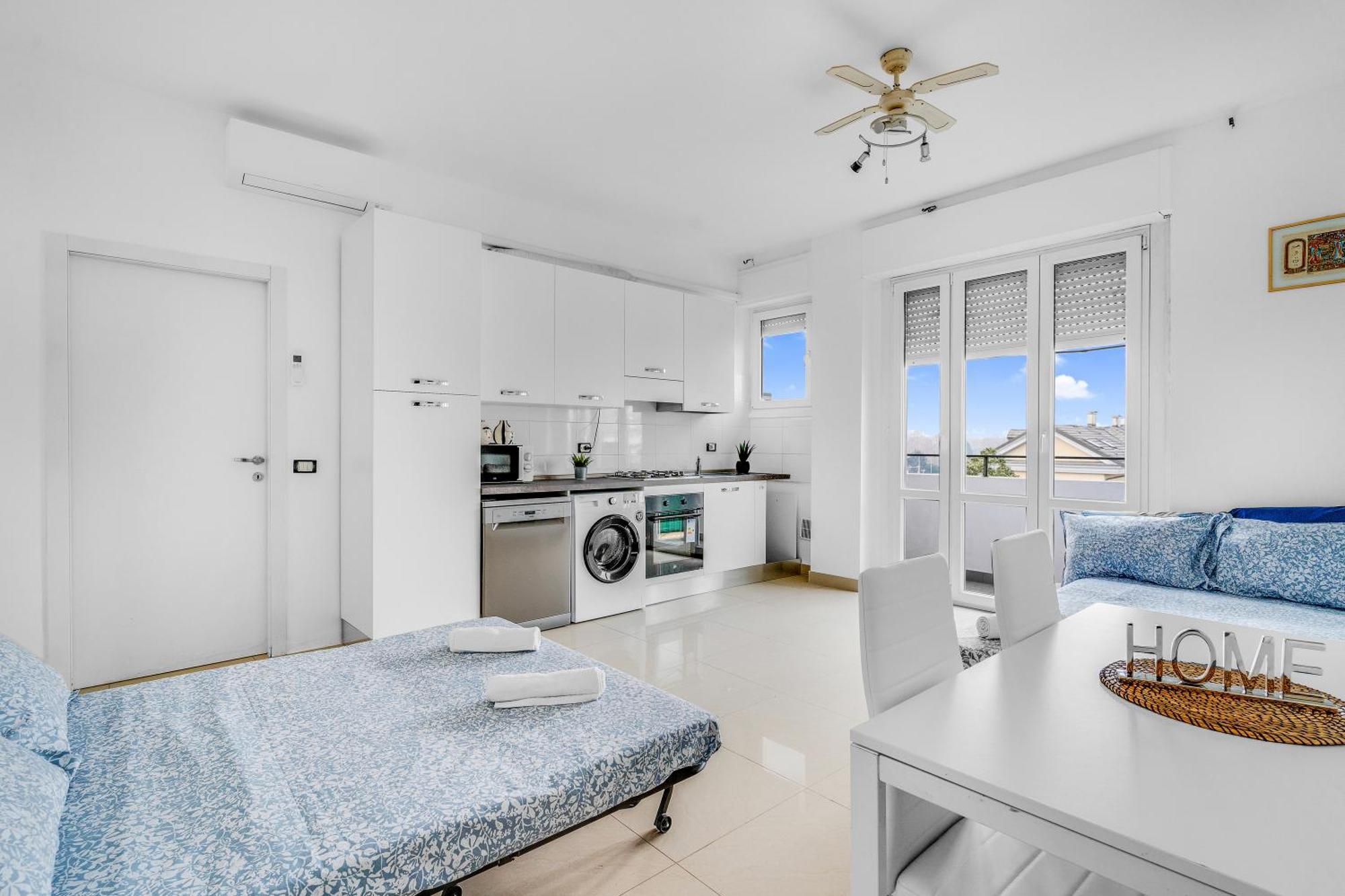 Rog27-Large Apartment With Transport Close To Home- Milaan Buitenkant foto